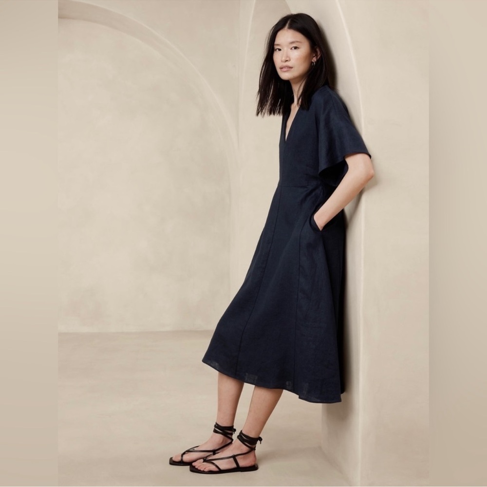 NWT! Banana Republic Navy Maya Linen Midi Dress - Multiple Sizes 🦋